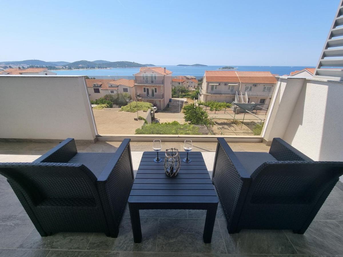 Sea View Apartment Rogoznica  Exteriör bild